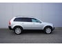 Volvo XC90 2.5 T5 Limited Ed. GRIJS KENTEKEN! - Airco / Navi / Cruise / Camera / Leder / Stoelverw. / Lm velgen /