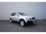 Volvo XC90 2.5 T5 Limited Ed. GRIJS KENTEKEN! - Airco / Navi / Cruise / Camera / Leder / Stoelverw. / Lm velgen /