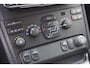 Volvo XC90 2.5 T5 Limited Ed. GRIJS KENTEKEN! - Airco / Navi / Cruise / Camera / Leder / Stoelverw. / Lm velgen /