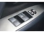 Toyota Avensis Wagon 2.0 VVTi Business AUTOMAAT - Climate / Cruise / Camera / Leder / Elektr. ramen / Lm velgen / NAP
