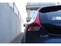 Volvo V40 T2 122PK Automaat Inscription / Navigatie / Stoelverwarming / Achteruitrijcamera / LED koplampen / Parkeersensoren / Cruise Control