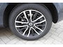 Volvo V40 T2 122PK Automaat Inscription / Navigatie / Stoelverwarming / Achteruitrijcamera / LED koplampen / Parkeersensoren / Cruise Control
