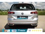 Volkswagen Passat Variant GTE DSG | Apple CarPlay/Android Auto | Dealer onderhouden | Trekhaak