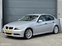 BMW 3-Serie 320i AUT High Executive | Stoelverwarming