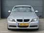 BMW 3-Serie 320i AUT High Executive | Stoelverwarming