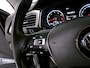 Volkswagen T-Roc 1.0 TSI R-Line Sport Apple-Carplay Full-LED Stoelverwarming Leer Parkeersensoren Adaptive-cruise Android-Auto