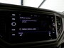 Volkswagen T-Roc 1.0 TSI R-Line Sport Apple-Carplay Full-LED Stoelverwarming Leer Parkeersensoren Adaptive-cruise Android-Auto