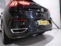 Volkswagen T-Roc 1.0 TSI R-Line Sport Apple-Carplay Full-LED Stoelverwarming Leer Parkeersensoren Adaptive-cruise Android-Auto
