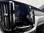 Volvo XC60 2.0 T6 Plug-in Hybrid AWD Plus Dark | PHEV Long Range | LED Koplampen Adaptief | Achteruitrijcamera | Parkeersensoren | Sportstoelen | Panoramadak | Navigatie | Keyless Entry | Elektrische Achterklep | Elektrisch Verstelbare Voorstoelen