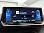 Peugeot e-2008 EV GT Pack 50 kWh 136pk Automaat | Trekhaak | Navigatie | Climate Control | Adaptieve Cruise Control | Camera | 18"LMV | Dodehoekdetectie | Keyless Entry/Start | Apple Carplay/Android Auto |