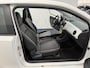 Volkswagen Up! 1.0 high up / NAVI-MULTIEMEDIA / STOELVERWARMMING / AIRCO