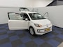 Volkswagen Up! 1.0 high up / NAVI-MULTIEMEDIA / STOELVERWARMMING / AIRCO