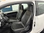 Volkswagen Up! 1.0 high up / NAVI-MULTIEMEDIA / STOELVERWARMMING / AIRCO