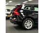 Volvo XC60 2.0 T4 Momentum Pro*190PK*VolLeder*Camera*Navi*Stoelverw*Carplay