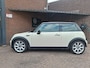 MINI Cooper Mini 1.6 Pepper Airco / Carplay / LM Velgen / Nieuwe APK /