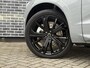 Volvo XC60 2.0 T6 Plug-in Hybrid AWD Plus Black Edition | PHEV | Panoramadak | Head-up Display | 360 Graden Camera | Trekhaak | Elektrisch Verstelbare Voorstoelen | Harman Kardon Audio | Keyless Entry | Elektrische Achterklep | Sportstoelen