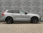Volvo XC60 2.0 T6 Plug-in Hybrid AWD Plus Black Edition | PHEV | Panoramadak | Head-up Display | 360 Graden Camera | Trekhaak | Elektrisch Verstelbare Voorstoelen | Harman Kardon Audio | Keyless Entry | Elektrische Achterklep | Sportstoelen