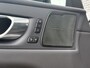 Volvo XC60 2.0 T6 Plug-in Hybrid AWD Plus Black Edition | PHEV | Panoramadak | Head-up Display | 360 Graden Camera | Trekhaak | Elektrisch Verstelbare Voorstoelen | Harman Kardon Audio | Keyless Entry | Elektrische Achterklep | Sportstoelen