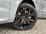 Volvo XC60 2.0 T6 Plug-in Hybrid AWD Plus Black Edition | PHEV | Panoramadak | Head-up Display | 360 Graden Camera | Trekhaak | Elektrisch Verstelbare Voorstoelen | Harman Kardon Audio | Keyless Entry | Elektrische Achterklep | Sportstoelen