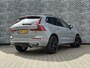Volvo XC60 2.0 T6 Plug-in Hybrid AWD Plus Black Edition | PHEV | Panoramadak | Head-up Display | 360 Graden Camera | Trekhaak | Elektrisch Verstelbare Voorstoelen | Harman Kardon Audio | Keyless Entry | Elektrische Achterklep | Sportstoelen