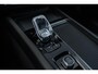 Volvo XC60 T6 Plug-in Hybrid AWD Plus Black Edition | PHEV | Panoramadak | Head-up Display | 360 Graden Camera | Trekhaak | Elektrisch Verstelbare Voorstoelen | Harman Kardon Audio | Keyless Entry | Elektrische Achterklep | Sportstoelen