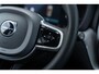 Volvo XC60 T6 Plug-in Hybrid AWD Plus Black Edition | PHEV | Panoramadak | Head-up Display | 360 Graden Camera | Trekhaak | Elektrisch Verstelbare Voorstoelen | Harman Kardon Audio | Keyless Entry | Elektrische Achterklep | Sportstoelen