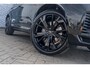 Volvo XC60 T6 Plug-in Hybrid AWD Plus Black Edition | PHEV | Panoramadak | Head-up Display | 360 Graden Camera | Trekhaak | Elektrisch Verstelbare Voorstoelen | Harman Kardon Audio | Keyless Entry | Elektrische Achterklep | Sportstoelen
