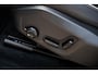 Volvo XC60 2.0 T6 Plug-in Hybrid AWD Plus Black Edition | PHEV | Panoramadak | Head-up Display | 360 Graden Camera | Trekhaak | Elektrisch Verstelbare Voorstoelen | Harman Kardon Audio | Keyless Entry | Elektrische Achterklep | Sportstoelen