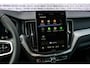 Volvo XC60 2.0 T6 Plug-in Hybrid AWD Plus Black Edition | PHEV | Panoramadak | Head-up Display | 360 Graden Camera | Trekhaak | Elektrisch Verstelbare Voorstoelen | Harman Kardon Audio | Keyless Entry | Elektrische Achterklep | Sportstoelen