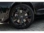 Volvo XC60 2.0 T6 Plug-in Hybrid AWD Plus Black Edition | PHEV | Panoramadak | Head-up Display | 360 Graden Camera | Trekhaak | Elektrisch Verstelbare Voorstoelen | Harman Kardon Audio | Keyless Entry | Elektrische Achterklep | Sportstoelen