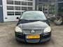 Volkswagen Polo 1.6-16V Sportline | Airco | Cruise | 5-DRS