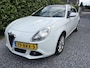 Alfa Romeo Giulietta 1.4 T Distinctive | Panoramadak | Navi | Autom. Airco | Cruise Control | LMV | PDC | Elekt. Ramen | APK tot 07-06-2027!