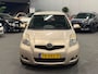 Toyota Yaris 1.3 VVTi Dynamic AUTOMAAT/AIRCO/CRUISE/CARPLAY/+1JAAR-APK