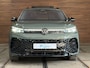 Volkswagen Tiguan 1.5 eHybrid R-Line Black Edition | 272PK | Plug-in | IQ.Light HD| H/K Sound | Fabrieksgarantie | Trekhaak |Leder