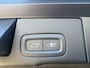 Volvo XC60 2.0 T6 Plug-in hybrid AWD Ultra Bright FACELIFT Luchtvering / Panoramadak / 21 INC