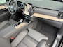 Volvo XC90 2.0 T8 Plug-in hybrid AWD Ultra Dark 455pk Luchtvering / Trekhaak / Stoel-Stuur verwarming