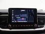 Kia Stonic 1.0 T-GDi MHEV DynamicLine | Trekhaak | Parkeercamera | Navigatie | Climate Control | Apple Carplay/Android Auto | Climate Control | Cruise control |