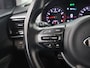 Kia Stonic 1.0 T-GDi MHEV DynamicLine | Trekhaak | Parkeercamera | Navigatie | Climate Control | Apple Carplay/Android Auto | Climate Control | Cruise control |