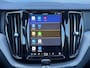 Volvo XC60 Volvo XC60 2.0 T6 Plug-in hybrid AWD R-Design, Pano, Stuurverwarming, Lane assist, 360°, Leder, Stoelverwarming, Memory