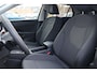 Volkswagen T-Roc Life First Edition | 'App-Connect' draadloze smartphone integratie | Automatische afstandsregeling (Adaptive Cruise Control) | Buitenspiegels elektrisch instel-, verwarm- en inklapbaar