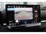 Volkswagen T-Roc Life First Edition | 'App-Connect' draadloze smartphone integratie | Automatische afstandsregeling (Adaptive Cruise Control) | Buitenspiegels elektrisch instel-, verwarm- en inklapbaar