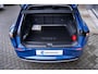 Volkswagen T-Roc Life First Edition | 'App-Connect' draadloze smartphone integratie | Automatische afstandsregeling (Adaptive Cruise Control) | Buitenspiegels elektrisch instel-, verwarm- en inklapbaar