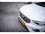 Volvo XC40 1.5 T5 Plug-In Hybrid Inscription Org.NL|Pano-dak|Leder|Trekhaak|H&K|360°|Stoelmemory|Dealer-onderhouden
