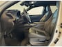 Lexus UX 250h Luxury Line | Carplay | Stoelverwarming | Adaptive Cruise |