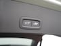 Volvo XC40 T5 Plus Bright Plug In Hybrid 262pk Dealer O.H | Trekhaak Af Fabriek | Camera | Harman / Kardon | Adaptive Cruise |  Alcantara Sportstoelen Memory & Verwarmd | Blis | Apple Carplay | Keyless | Pilot Assist | Stuur Verwarmd | Navigatie | Virtual | DAB+ | 19"L.M | PHEV |