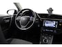 Toyota Auris Touring Sports 1.8 Hybrid Executive | Trekhaak | Navigatie | Stoelverwarming | Parkeersensoren voor/achter | Keyless | Cruise Control | Clima | Camera | Rijstrooksensor | 16 inch | Bluetooth