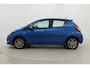 Toyota Yaris 1.5 Hybrid Dynamic | Navigatie | Keyless | Cruise Control | Clima | Camera | 16 inch | Bluetooth | Rijstrooksensor | Dakspoiler