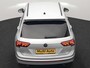 Volkswagen Tiguan 1.4 TSI eHybrid R-Line PHEV 245pk Dealer O.H | Trekhaak Af Fabriek | Adaptive Cruise | IQ Light | Adaptive Onderstel | Camera | Alcantara Sportstoelen & Stuur Verwarmd | Blis | Keyless | Sfeerverlichting | Virtual | Navigatie | DAB | 20"L.M | Plug In Hybrid |