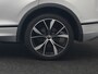 Volkswagen Tiguan 1.4 TSI eHybrid R-Line PHEV 245pk Dealer O.H | Trekhaak Af Fabriek | Adaptive Cruise | IQ Light | Adaptive Onderstel | Camera | Alcantara Sportstoelen & Stuur Verwarmd | Blis | Keyless | Sfeerverlichting | Virtual | Navigatie | DAB | 20"L.M | Plug In Hybrid |