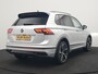 Volkswagen Tiguan 1.4 TSI eHybrid R-Line PHEV 245pk Dealer O.H | Trekhaak Af Fabriek | Adaptive Cruise | IQ Light | Adaptive Onderstel | Camera | Alcantara Sportstoelen & Stuur Verwarmd | Blis | Keyless | Sfeerverlichting | Virtual | Navigatie | DAB | 20"L.M | Plug In Hybrid |
